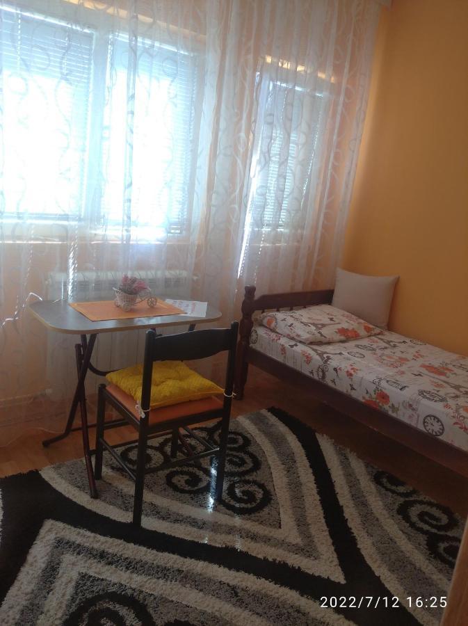 Buric Rooms Nikšić Exterior foto